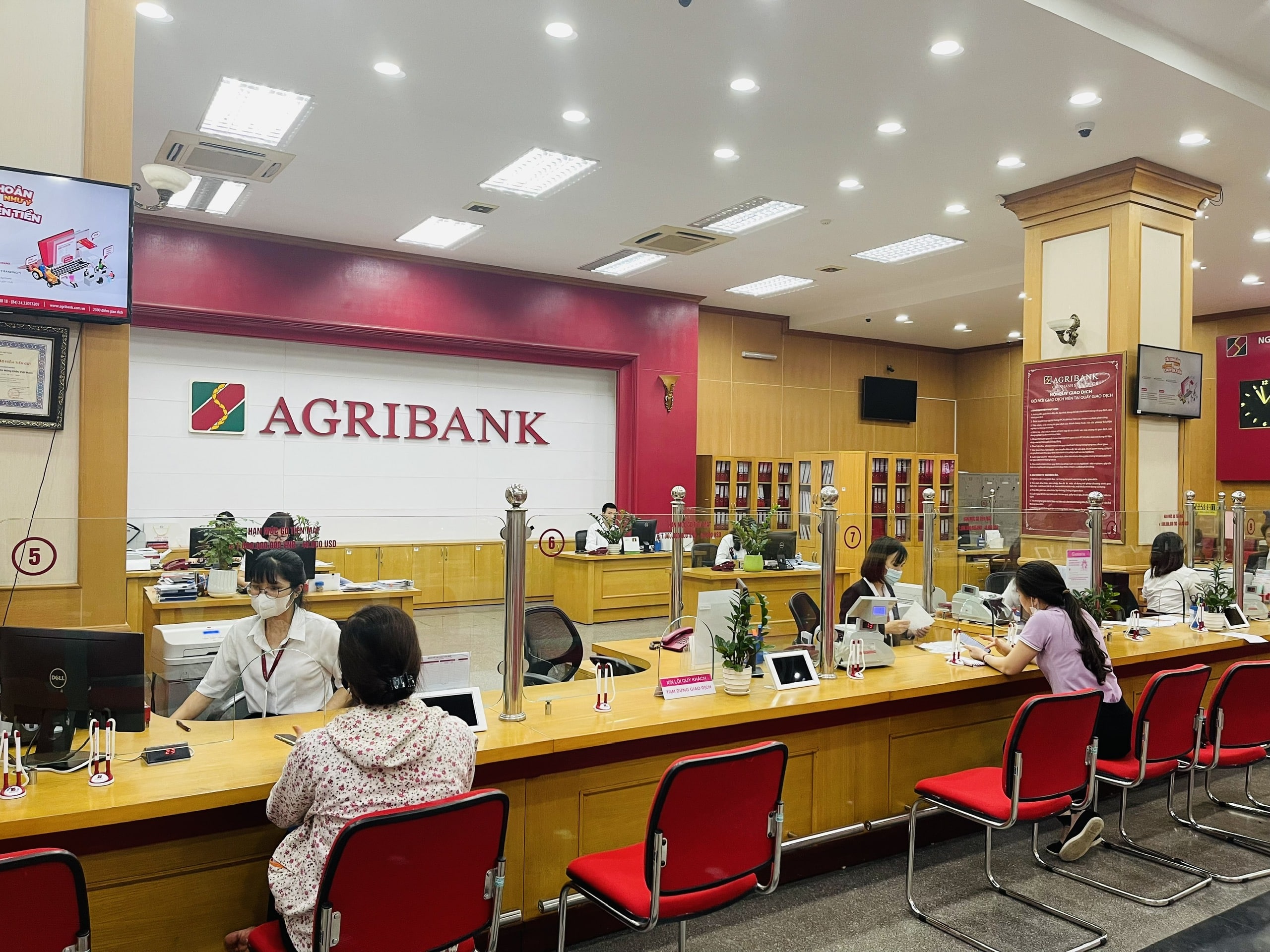 Nên gửi 100 triệu ngân hàng Agribank với kỳ hạn bao lâu?
