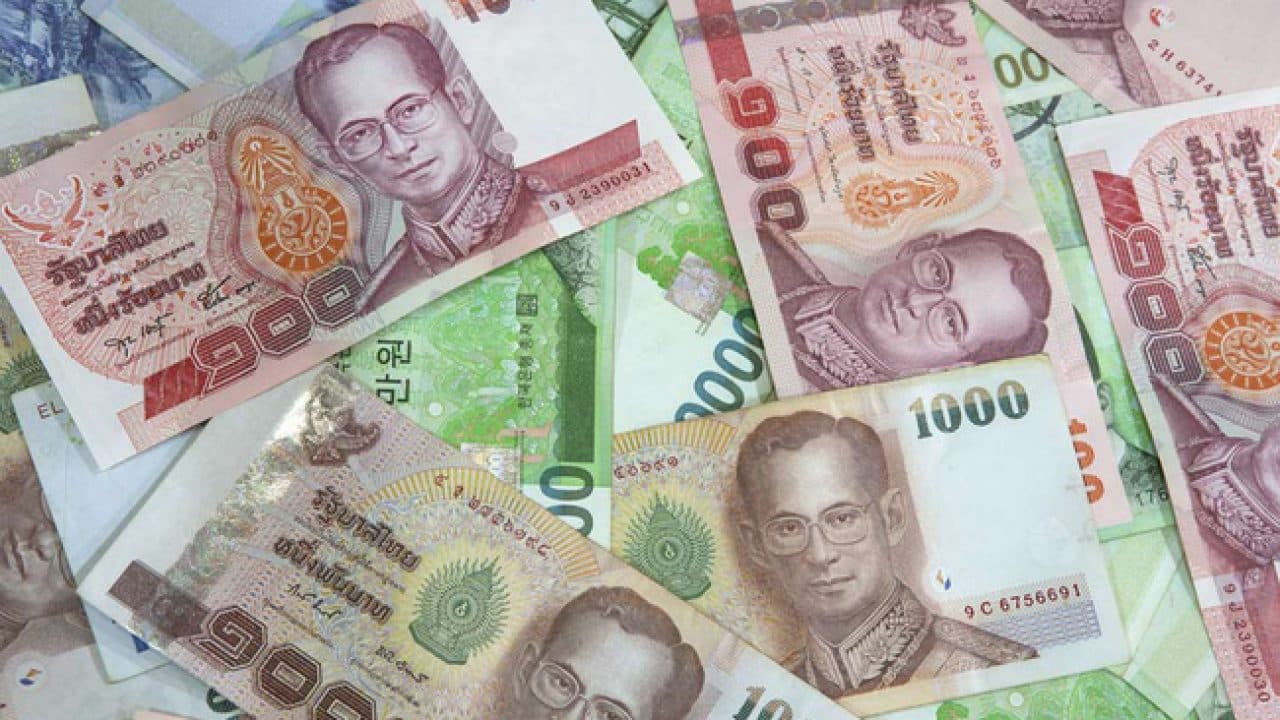 Có thể đổi tiền Thái Lan ở đâu?